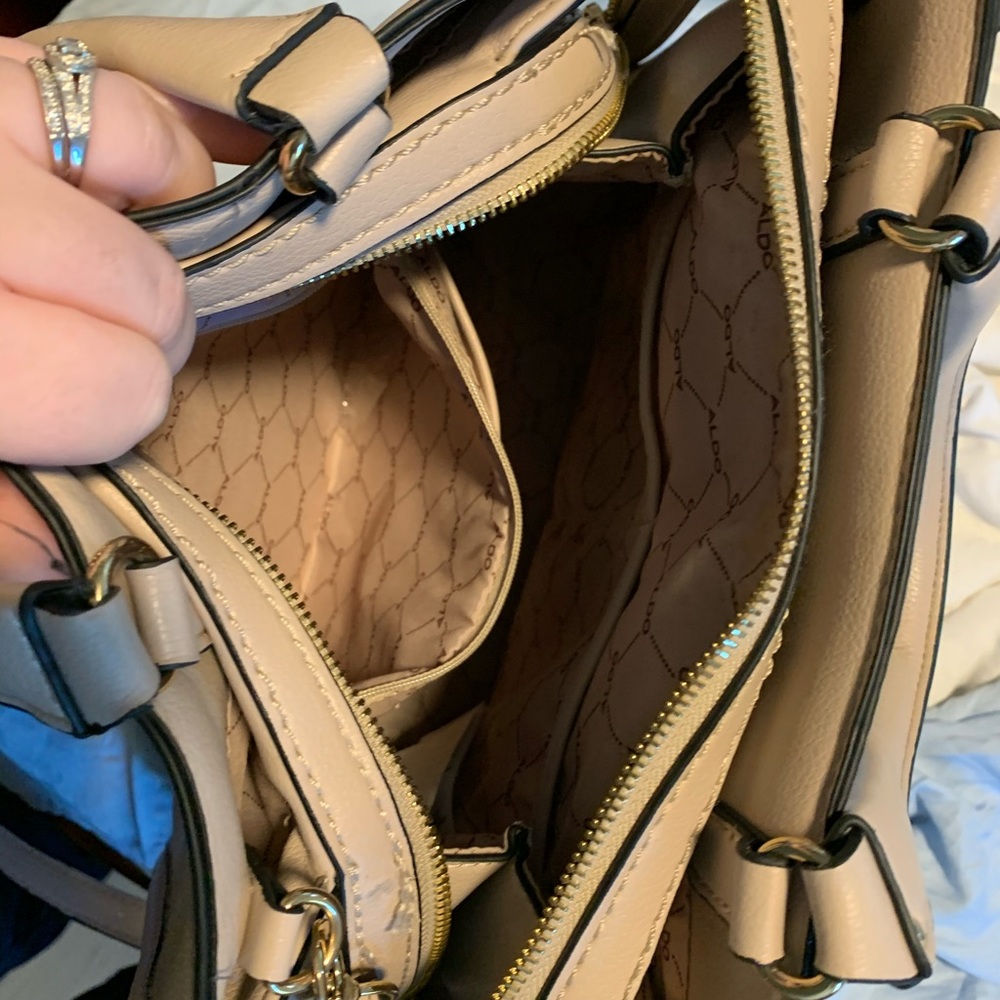 Hand bag - Picture 3 of 6
